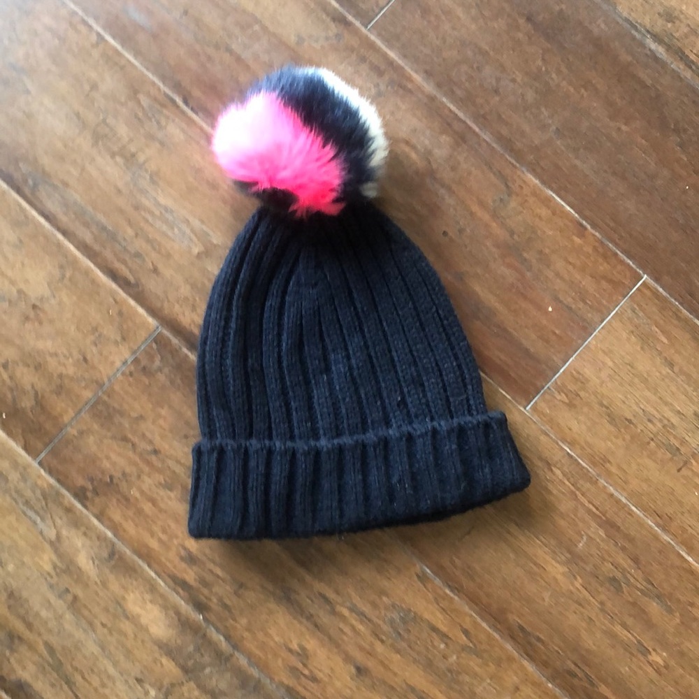 Navy knit hat